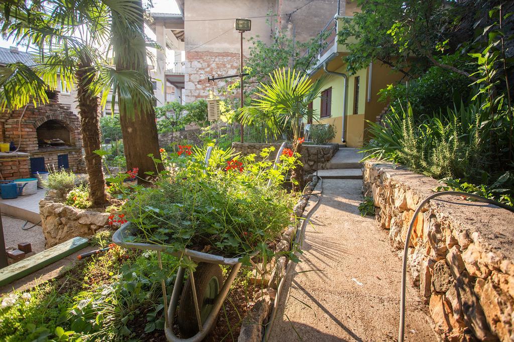 غييكا Apartment Pipo المظهر الخارجي الصورة