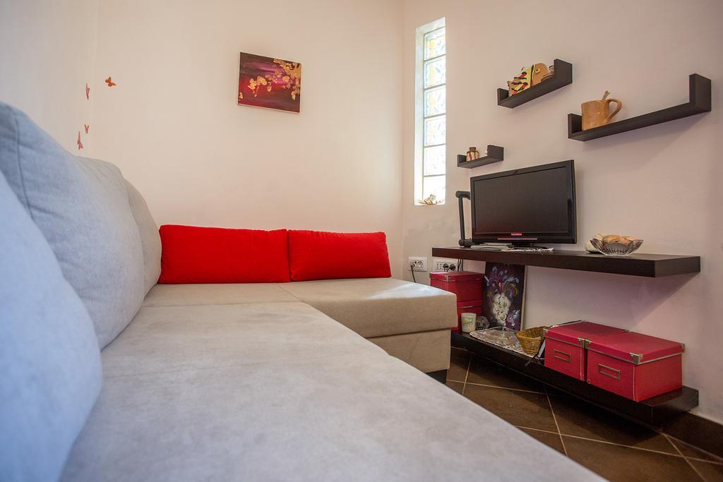 غييكا Apartment Pipo المظهر الخارجي الصورة